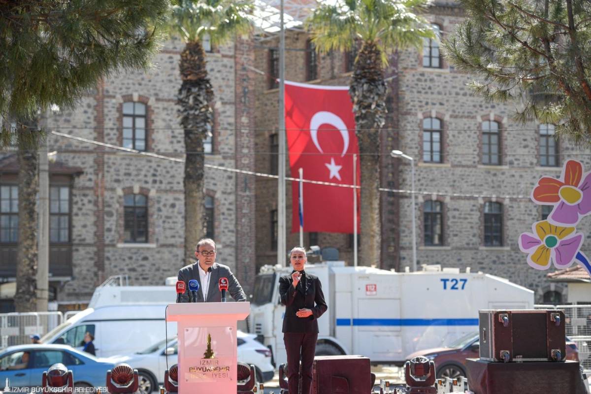 Makineler taşındı, eğitim açık alanda devam etti