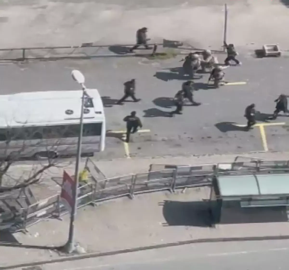 Beşiktaş’ta İsrail Başkonsolosluğu Önünde Silahlı Çatışma: 3 Teröristten Biri Öldürüldü, İkisi Yaralı