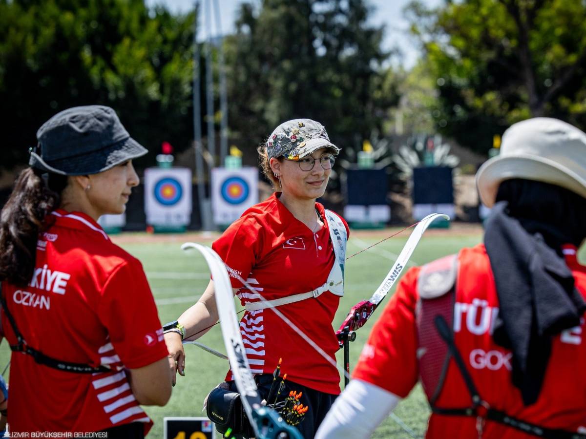 Dünya Kupası’nda İzmir İmzası: Milli Okçulardan Gümüş Madalya