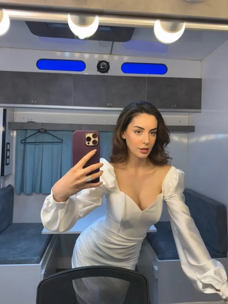 Kızılcık Şerbeti’nin Çimen’i Selin Türkmen Avukat Oldu