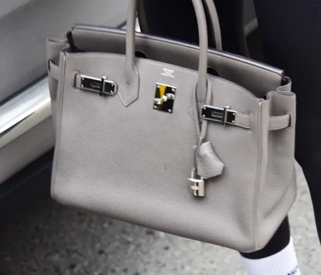 Aslıhan Doğan Turan’ın Milyonluk Araç ve Aksesuarları Gündem Oldu